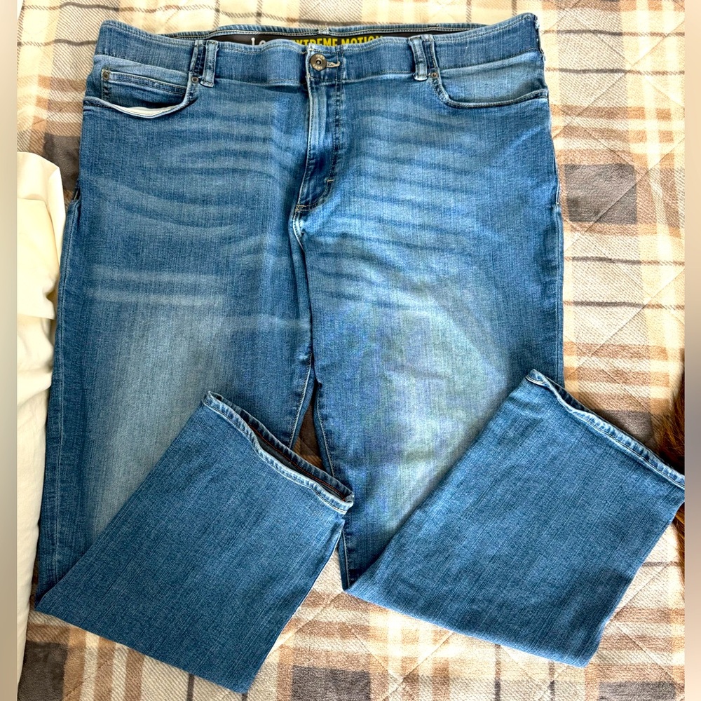 Lee Extreme Motion Men’s Jeans 42x30